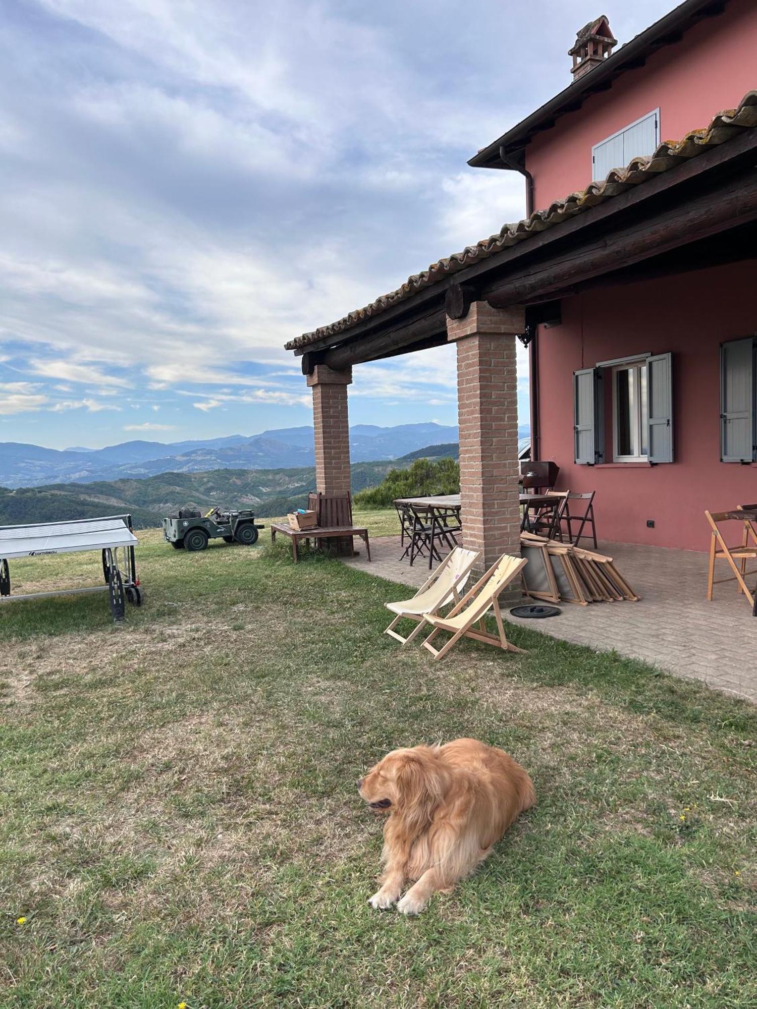 Paradiso Sulle Colline Parmensi 梅代萨诺 外观 照片